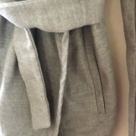 Thick wrap coat - Picture 3 of 4